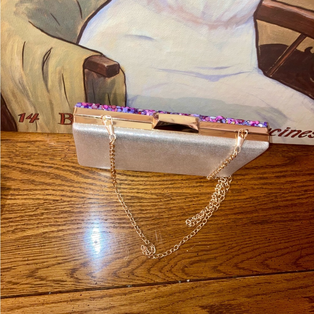 Embellished Crossbody/Clutch NWOT Purples, Pink and Rhinestones   - - Picture 5 of 16